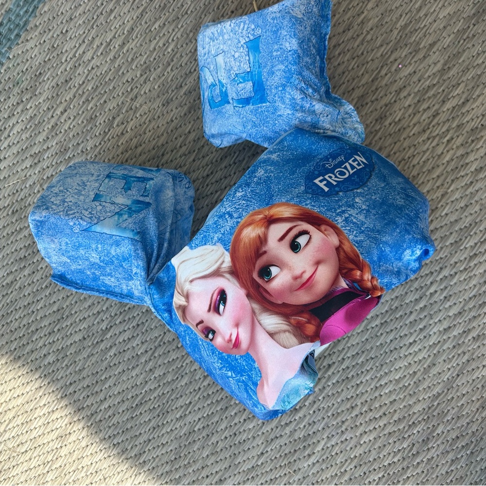Disney Frozen Swim Vest